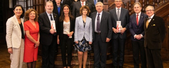 premios-carrasco-aguirre-academia